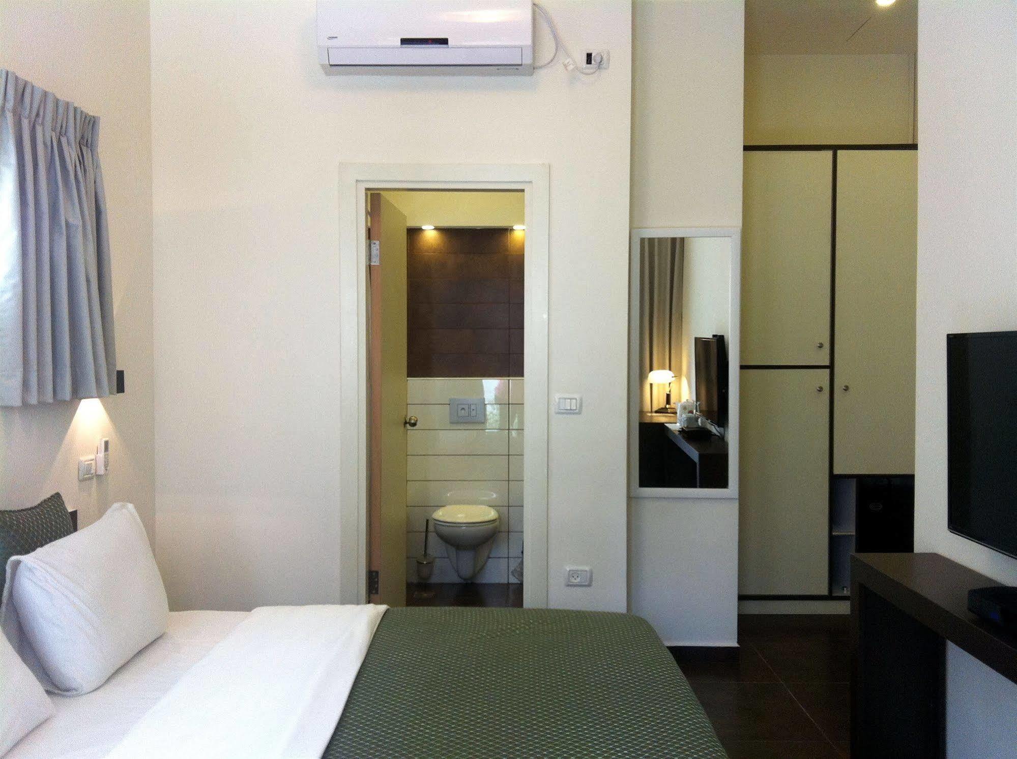 27 Montefiore - Urban ApartHotel TLV Tel Aviv Esterno foto